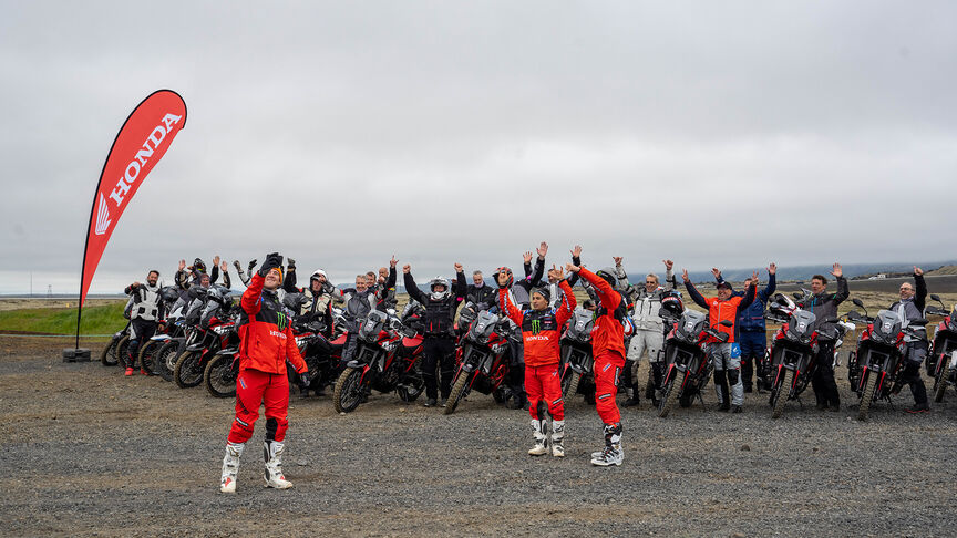 Paysage du Maroc entre passionnés de la moto sur le Honda Adventure Roads.
