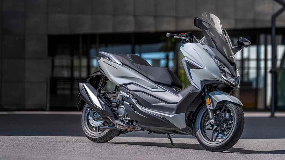 Présentation Forza 350 Scooter Gamme Motos Honda