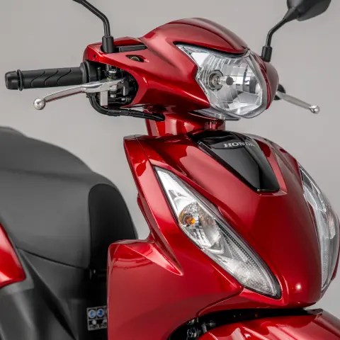 Scooter Honda Vision 110, ouvrir la voie