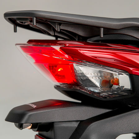Scooter Honda Vision 110, châssis en acier de nouvelle génération