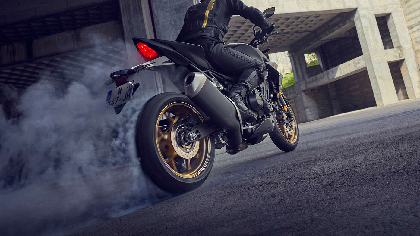 LOA CB1000 HORNET SP pour 189 € / mois