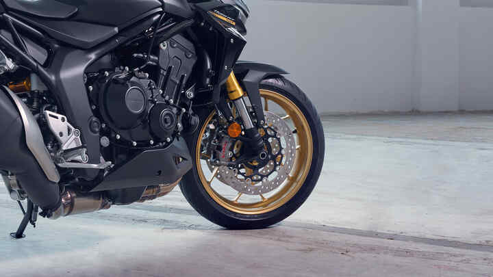 Votre CB1000 HORNET est garantie jusqu'à 6 ans