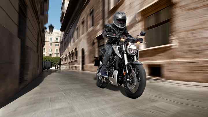 Assurez votre CB125R Honda Assurance