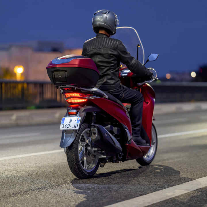 SH350 Honda est garanti jusqu'à 6 ans