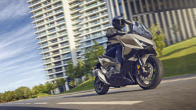 Essayer la Honda CMX1100 Rebel DCT Honda Dreams Tour 2022
